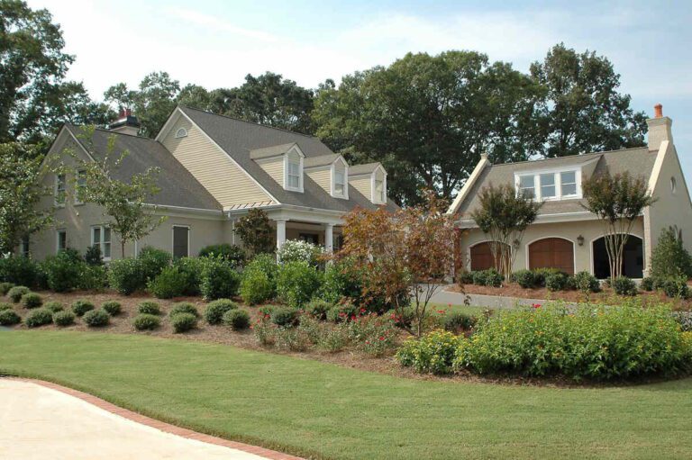 Beyond the Blade: Why Pro Landscapers in Orlando Can Elevate Your Lawn (and Your Life)